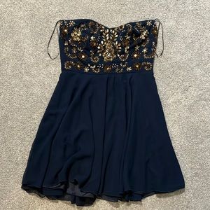 TFNC strapless prom dress